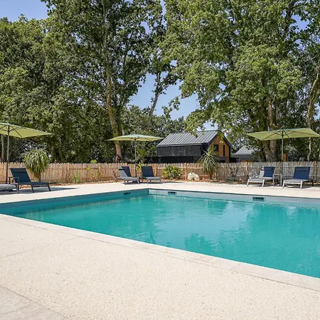 Casa de Férias N°36, Piscine Commune, 2 Nesmy