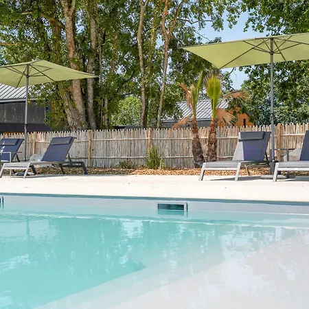 N°36, Piscine Commune, 2 Casa de Férias *